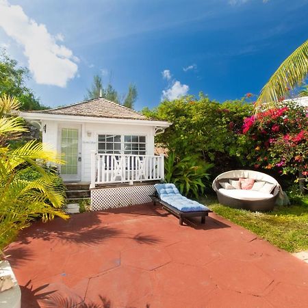 Garden Cottage - At Orange Hill แนสซอ ภายนอก รูปภาพ